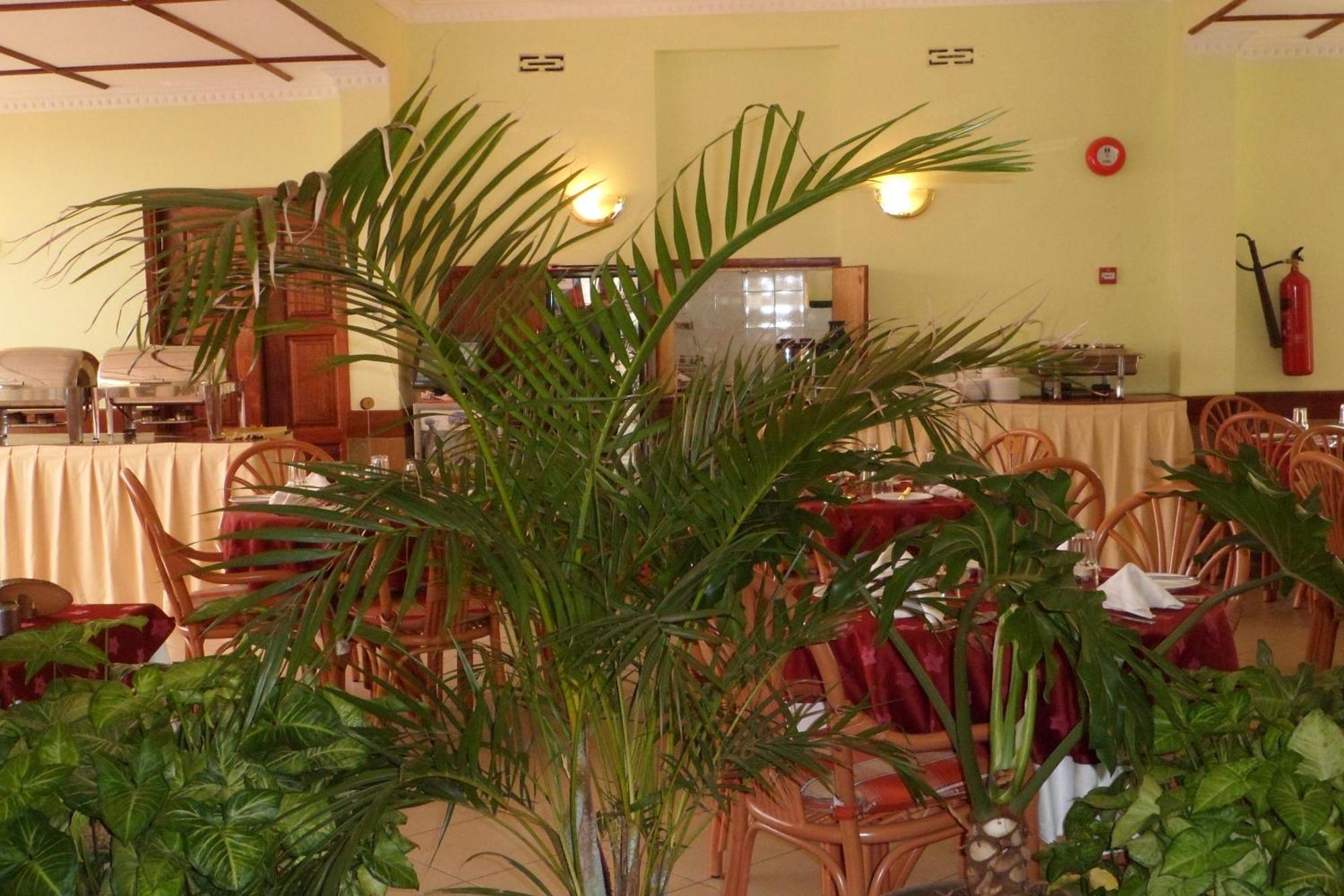 Ack Guest House Nairobi Eksteriør billede